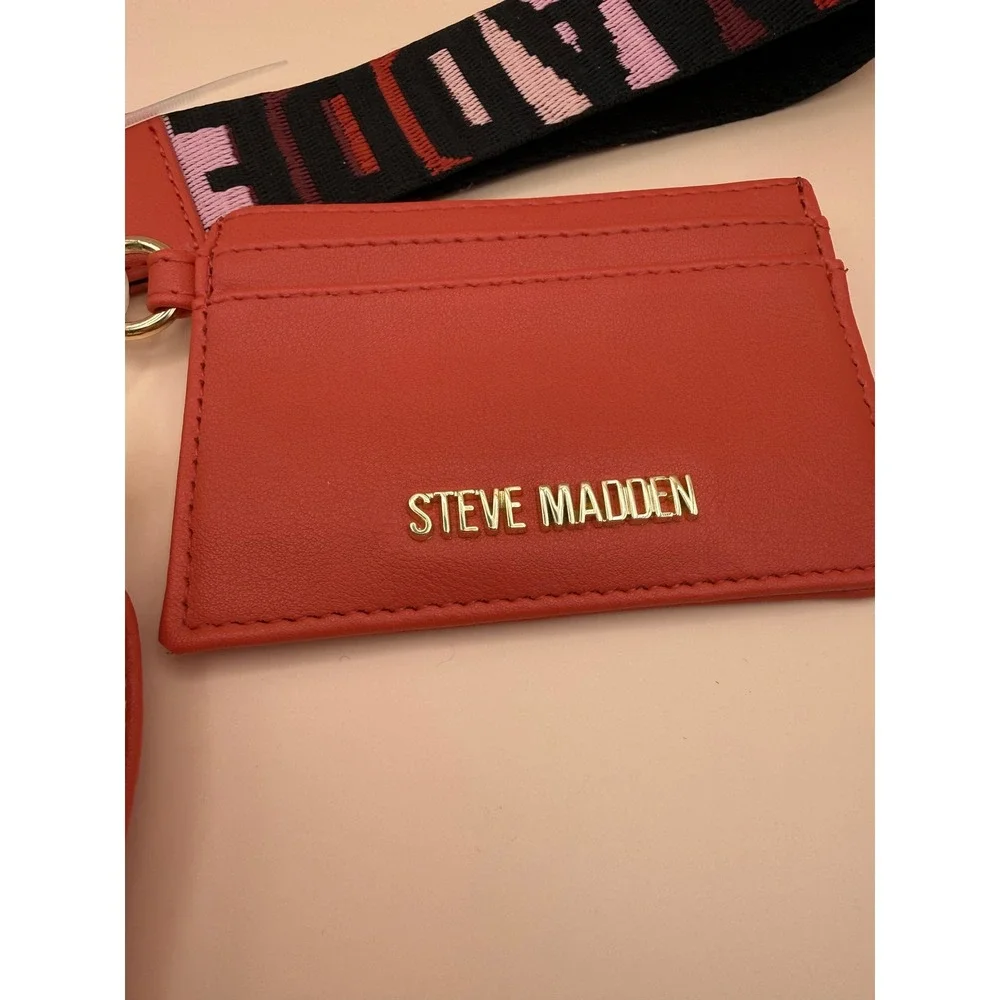 Steve Madden Barisa‎ Red Pouch with Wristlet Card Holder Set New